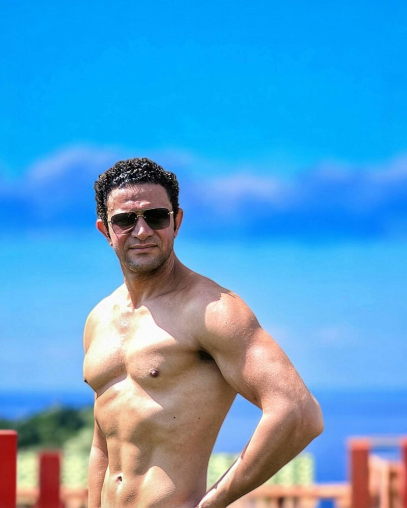 Why Cold Showers Improve Testosterone – strength and sexual wellness theme