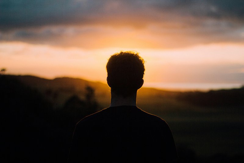 Best Natural Oils for Penis Skin Care: Ultimate Guide to Healthy Skin visual metaphor – confidence and energy