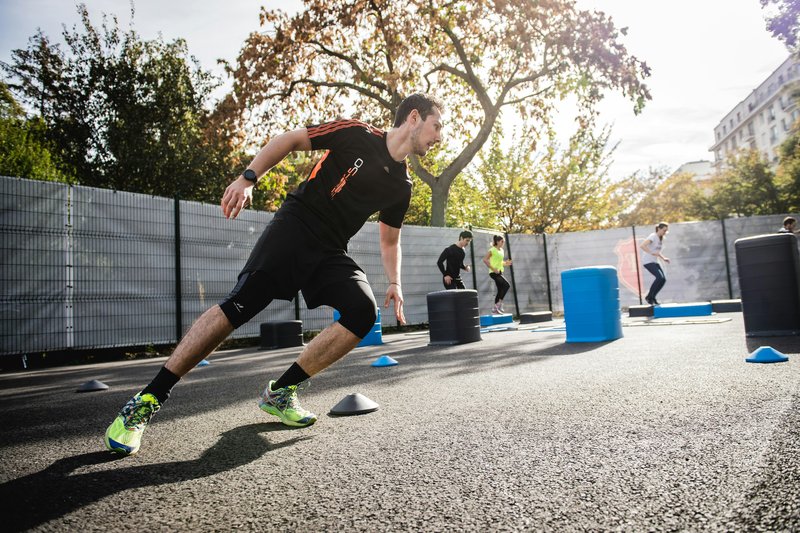Stretching vs Jelqing: Which Should You Prioritize? visual metaphor – confidence and energy