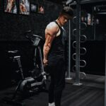 How Much Weight Do You Need to Lose to See Penis Size Changes visual metaphor – confidence and energy