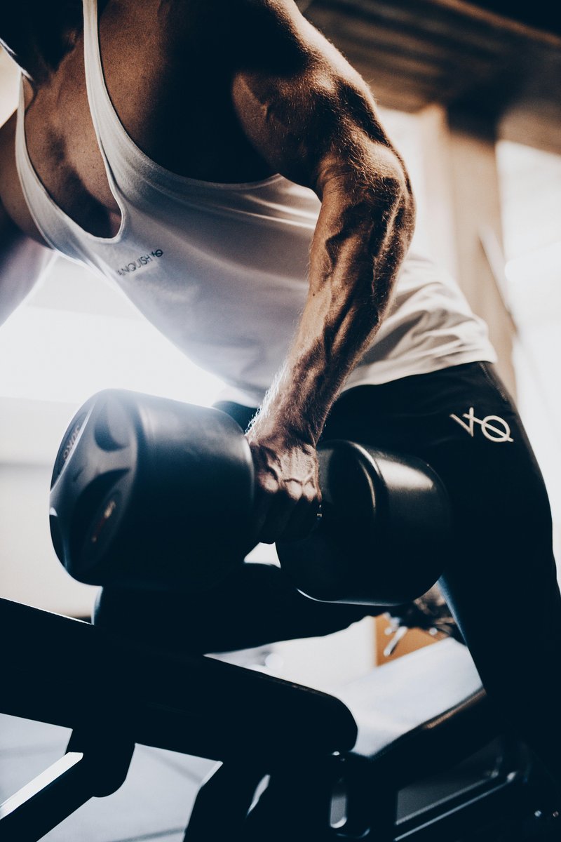 How Long Distance Running Affects Your Testosterone Levels visual metaphor – confidence and energy