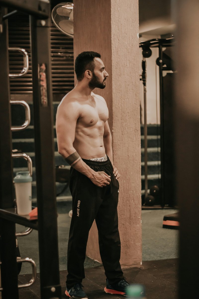 7 Mistakes That Make Men Look Weaker in Photos (And How to Fix Them) – masculine growth symbolism