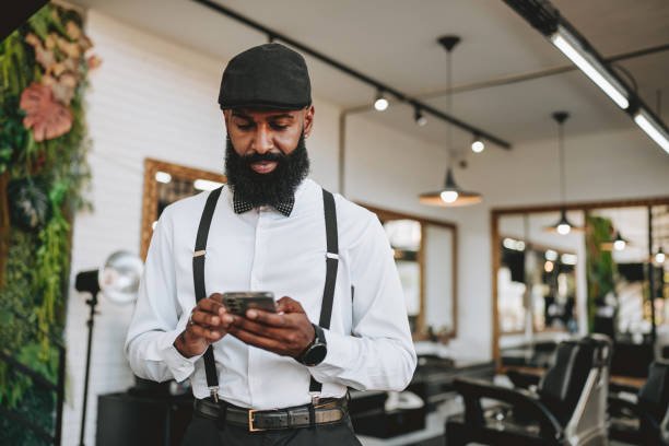 Cold Showers and Testosterone: Is There a Real Boost? visual metaphor – confidence and energy