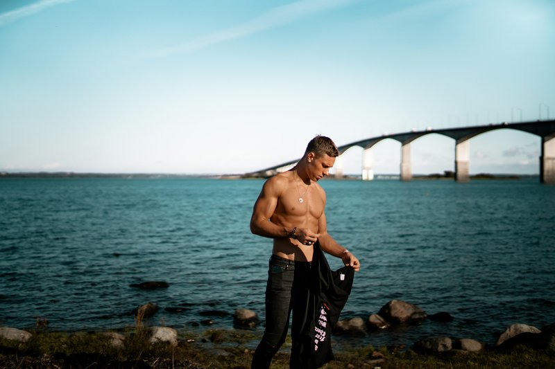 How Stress Affects Your Erection: What You Need to Know visual metaphor – confidence and energy How Stress Affects Your Erection: What You Need to Know visual metaphor – confidence and energy