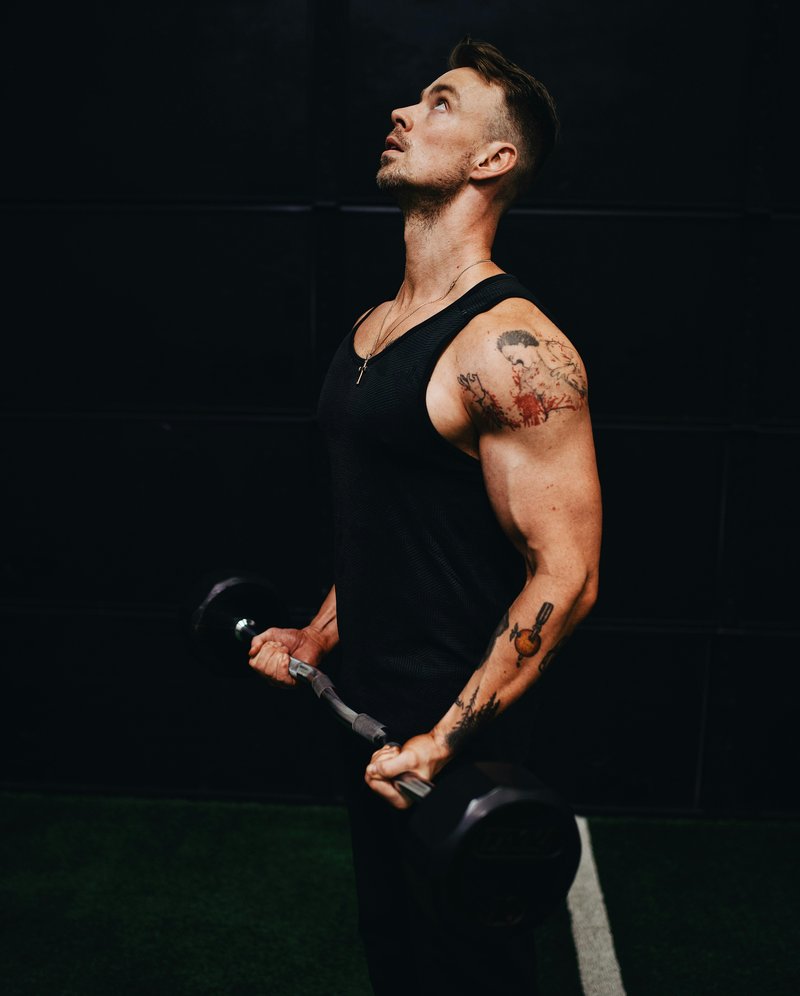 Best Time to Use Penis Extender: Unlock Maximum Growth – strength and sexual wellness theme